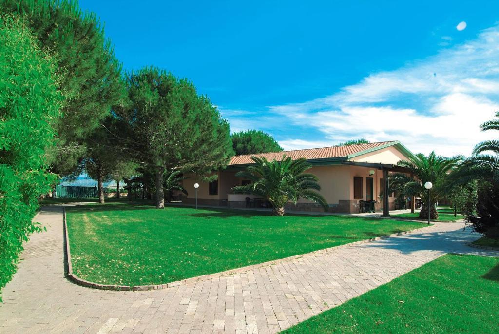 Resort Villaggio Oasis Capaccio Exterior foto